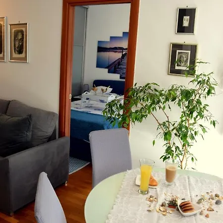 Apartament Marimar, Beachfront 1st Row *