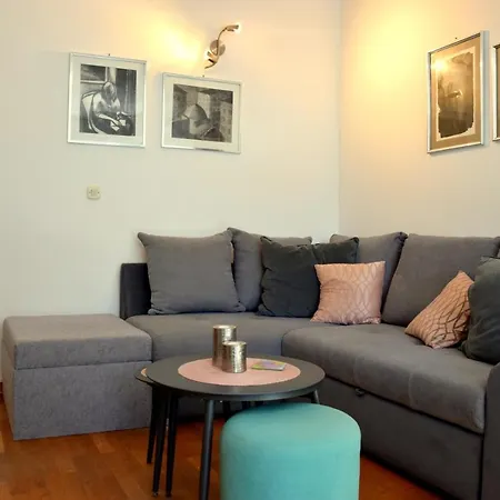 Marimar, Beachfront 1st Row Apartament *