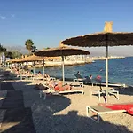 Διαμέρισμα Marimar, Beachfront 1st Row Σπλιτ