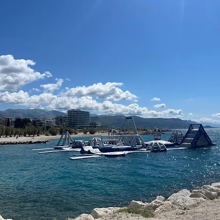 Apartman Marimar, Beachfront 1st Row Split