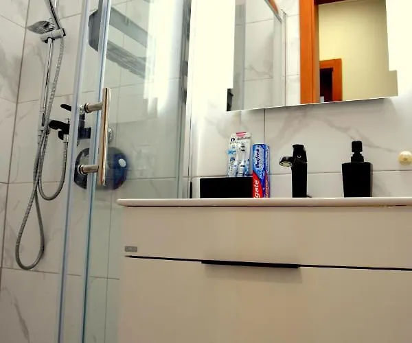 Marimar, Beachfront 1st Row شقة