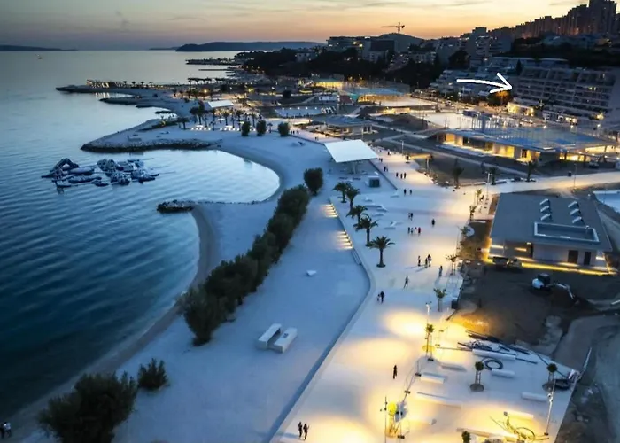 Marimar, Beachfront 1st Row شقة *