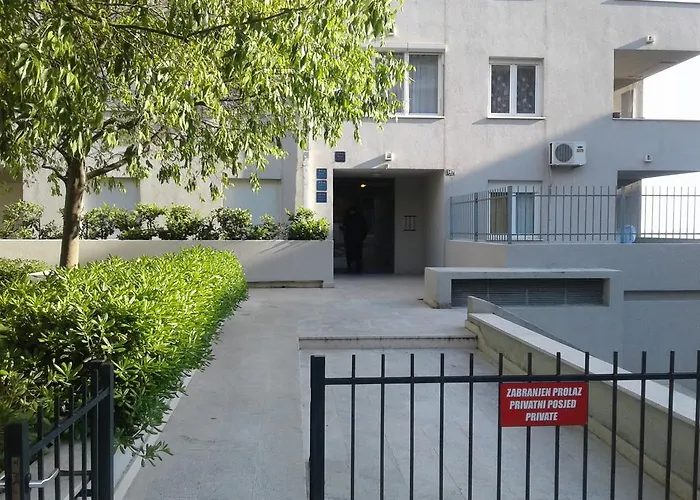 Marimar, Beachfront 1st Row شقة