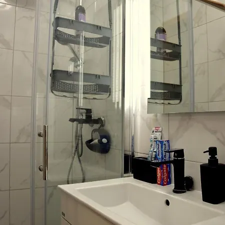 Marimar, Beachfront 1st Row Apartment