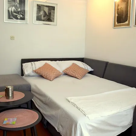 Apartment Marimar, Beachfront 1st Row